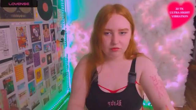 Image 2 of gingerspussy Stream on Chaturbate on 13 months ago