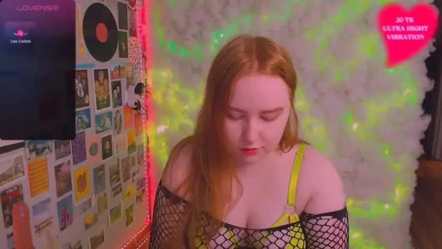 Image 2 of gingerspussy Stream on Chaturbate on 13 months ago