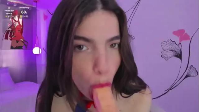 Image 7 of ginnywett Stream on Chaturbate on 1 month ago