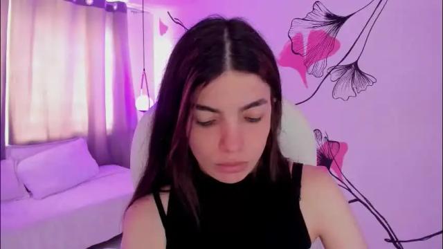 Image 4 of ginnywett Stream on Chaturbate on 1 month ago