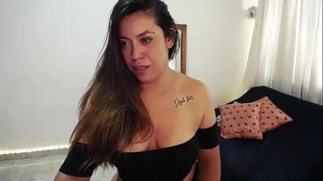 Image 6 of gio_gio44 Stream on Chaturbate on 1 month ago