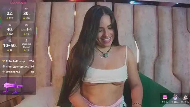 Image 11 of giorgia_13 Stream on Chaturbate on 1 month ago