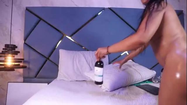 Image 3 of giorgia_13 Stream on Chaturbate on 3 days ago