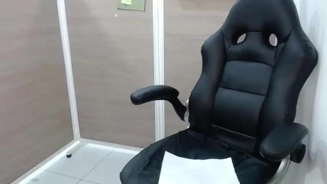 Thumbnail 3, giorgia_smithh's Stream at Chaturbate, 19 months ago