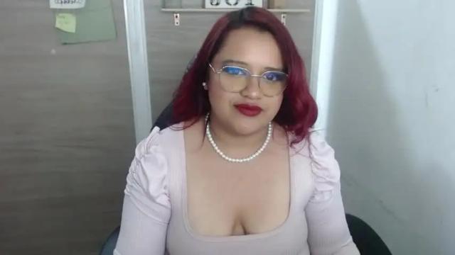 Thumbnail 2, giorgia_smithh's Stream at Chaturbate, 17 months ago