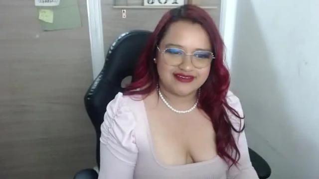 Image 6 of giorgia_smithh Stream on Chaturbate on 17 months ago