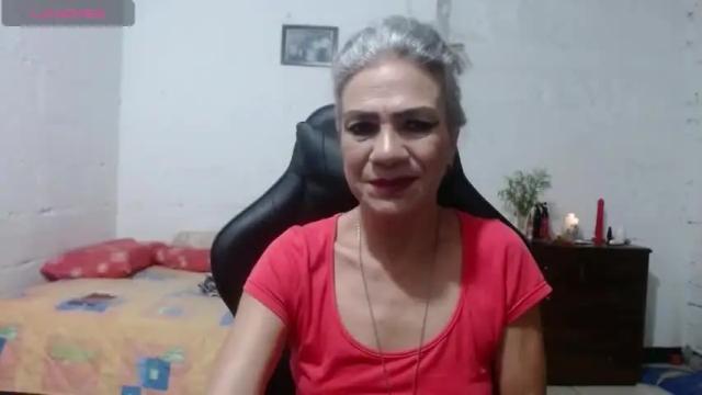 Image 2 of giorgia_xue53 Stream on Chaturbate on 15 months ago