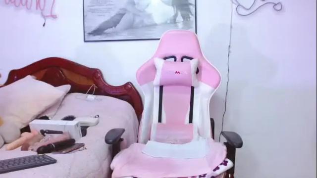 Thumbnail 2, giorgina_montiere's Stream at Chaturbate, 13 days ago