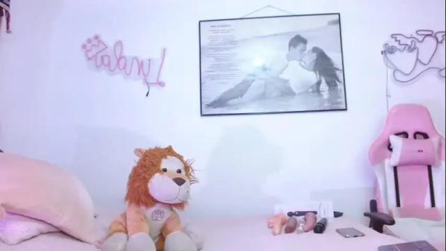 Image 11 of giorgina_montiere Stream on Chaturbate on 1 month ago