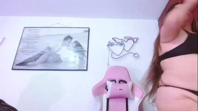 Image 10 of giorgina_montiere Stream on Chaturbate on 1 month ago