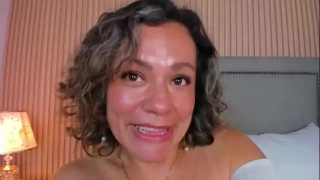 Image 6 of gipsela_gomez Stream on Chaturbate on 1 month ago