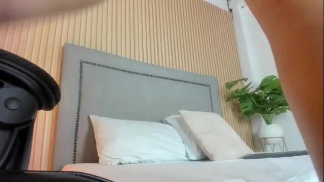Image 3 of gipsela_gomez Stream on Chaturbate on 1 month ago