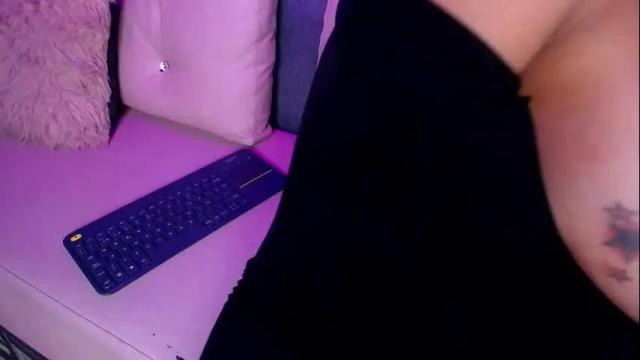 Image 8 of gipsyfullmoon Stream on Chaturbate on 3 months ago