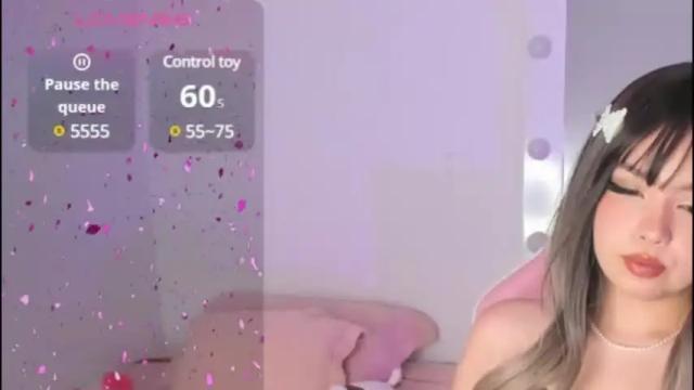Image 4 of girl_alana Stream on Chaturbate on 3 months ago