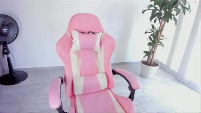 Image 4 of girl_alana Stream on Chaturbate on 1 month ago