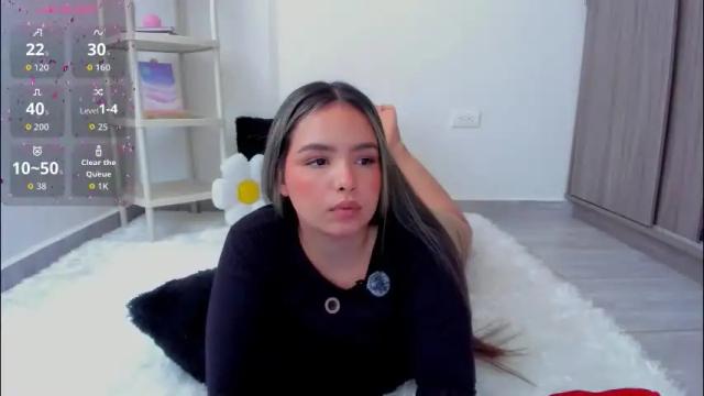 Image 10 of girl_alana Stream on Chaturbate on 1 month ago