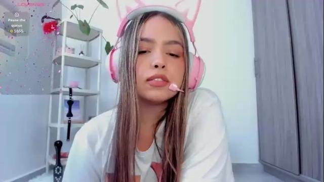 Thumbnail 3, girl_alana's Stream at Chaturbate, 21 days ago
