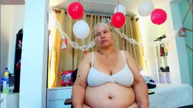 Image 6 of girl_amada Stream on Chaturbate on 1 month ago