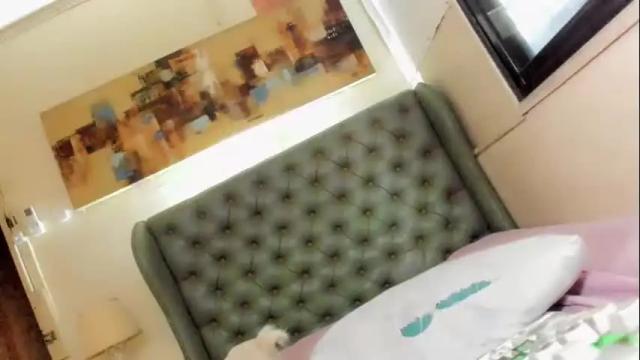 Image 7 of girl_in_ur_dreams Stream on Chaturbate on 12 days ago