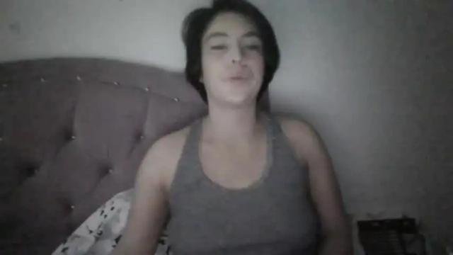 Image 3 of girl_marvel1 Stream on Chaturbate on 19 months ago