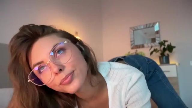 Image 6 of girl_next_door19 Stream on Chaturbate on 25 days ago