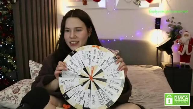 Image 11 of girl_u_never_met Stream on Chaturbate on 17 months ago