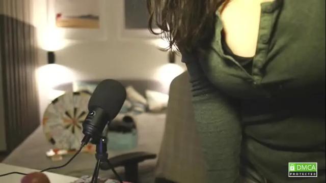 Image 6 of girl_u_never_met Stream on Chaturbate on 1 month ago