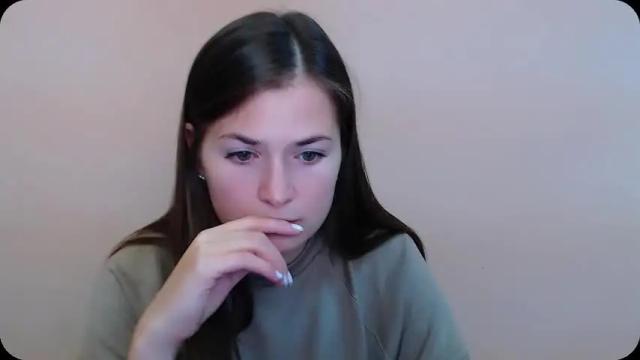Thumbnail 3, girl_with_cinnamon's Stream at Chaturbate, 17 months ago