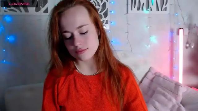 Image 12 of girlamylittle Stream on Chaturbate on 16 months ago