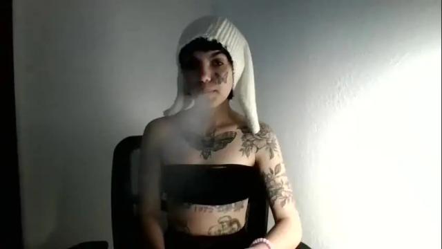 Image 7 of girlnamedblue Stream on Chaturbate on 17 months ago