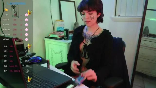 Image 3 of girlnamedblue Stream on Chaturbate on 16 months ago
