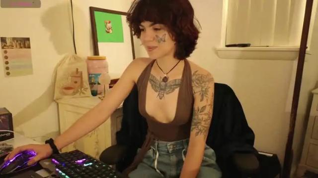 Image 6 of girlnamedblue Stream on Chaturbate on 15 months ago