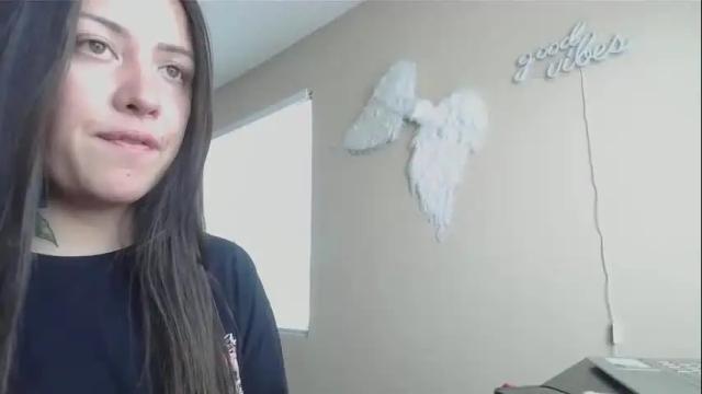 Image 3 of girlnextdoor702 Stream on Chaturbate on 2 months ago