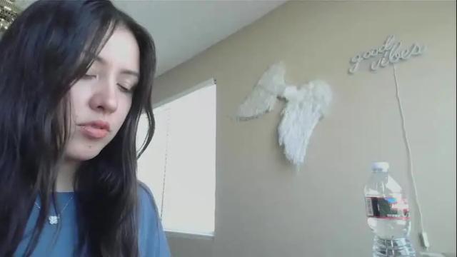 Image 2 of girlnextdoor702 Stream on Chaturbate on 1 month ago