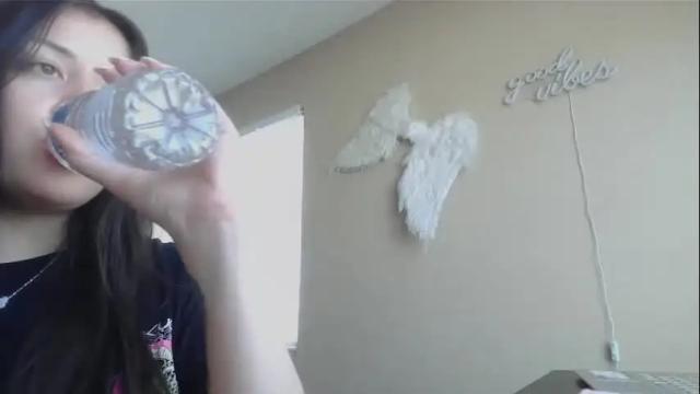 Image 12 of girlnextdoor702 Stream on Chaturbate on 1 month ago