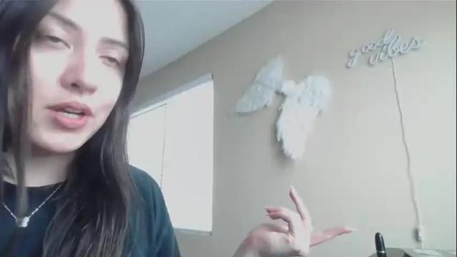 Image 4 of girlnextdoor702 Stream on Chaturbate on 1 month ago