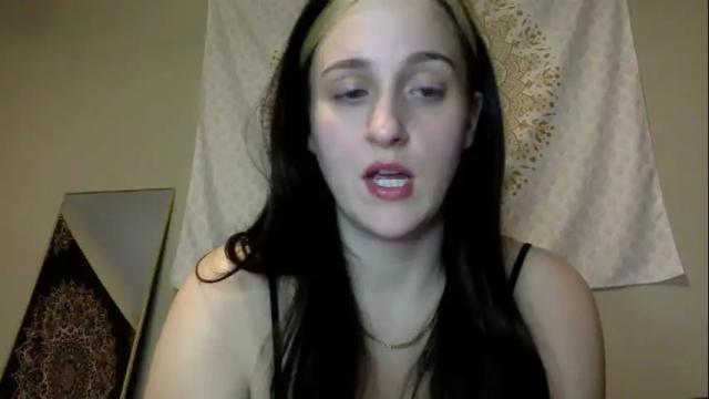 Thumbnail 3, girlofurdreamsxxxxox's Stream at Chaturbate, 2 months ago