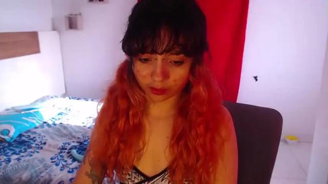 Image 6 of girlredkush Stream on Chaturbate on 14 months ago