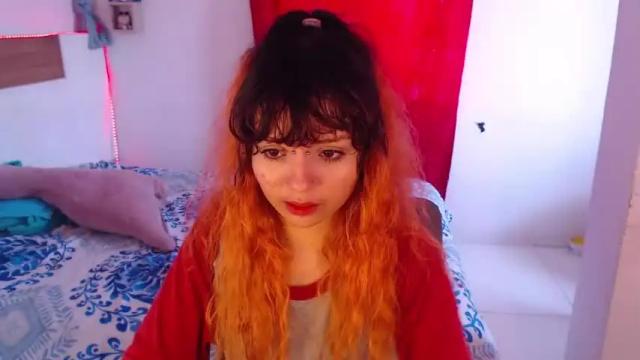 Image 6 of girlredkush Stream on Chaturbate on 14 months ago