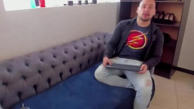 Image 3 of girls_and_cornelio Stream on Chaturbate on 14 months ago