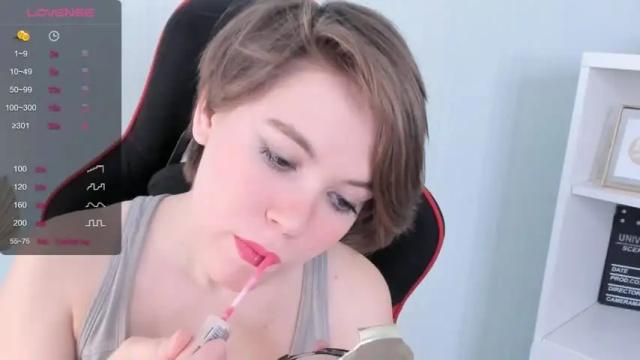 Image 12 of girlwithbag Stream on Chaturbate on 15 months ago