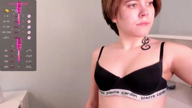 Thumbnail 2, girlwithbag's Stream at Chaturbate, 14 months ago