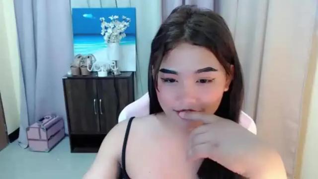 Image 12 of girlytranseva Stream on Chaturbate on 14 months ago