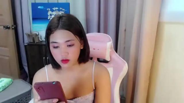 Thumbnail 1, girlytranseva's Stream at Chaturbate, 13 months ago