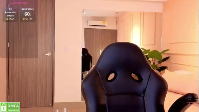 Image 12 of gisela_rodriguez Stream on Chaturbate on 2 months ago