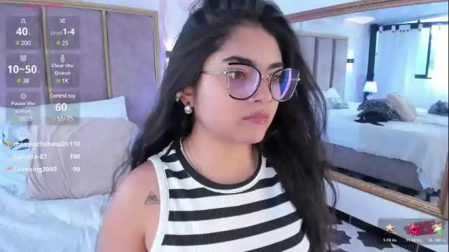 Image 2 of giselamaru Stream on Chaturbate on 1 day ago