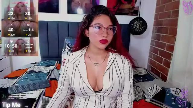 Image 12 of gisele_cedield Stream on Chaturbate on 1 month ago