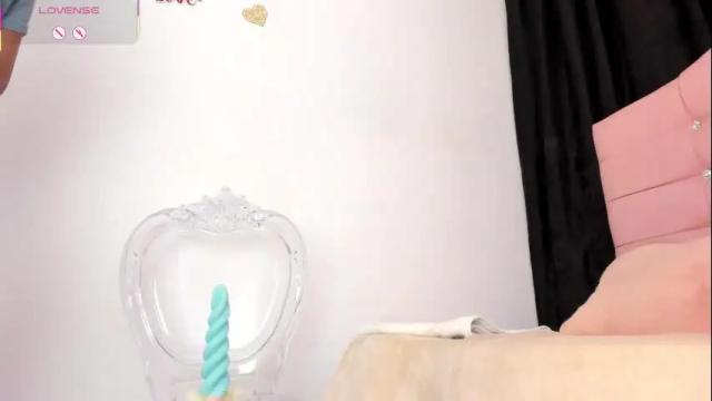 Image 8 of gisell_s Stream on Chaturbate on 6 months ago