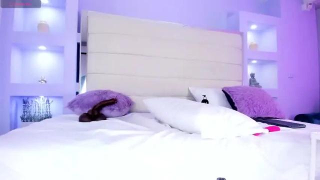 Image 4 of gisellmejia_ Stream on Chaturbate on 13 months ago