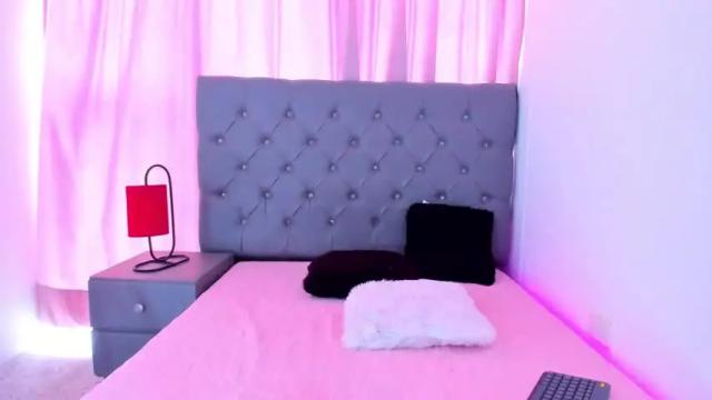 Image 12 of gisellparker01 Stream on Chaturbate on 14 months ago